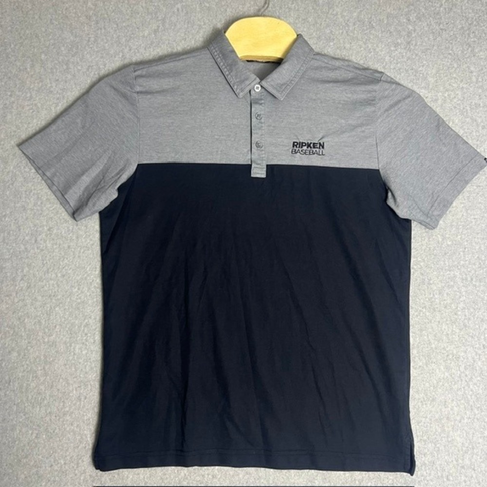 Travis‎ Mathew Men's Ripken Baseball Logo Gray and Black Polo Shirt Size Large
